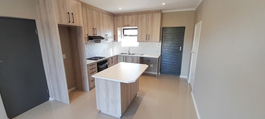 3 Bedroom Property for Sale in Silwood Heights Western Cape